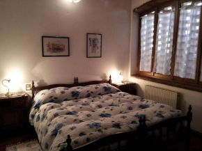 Two-room apartment in Tuscan rustic style